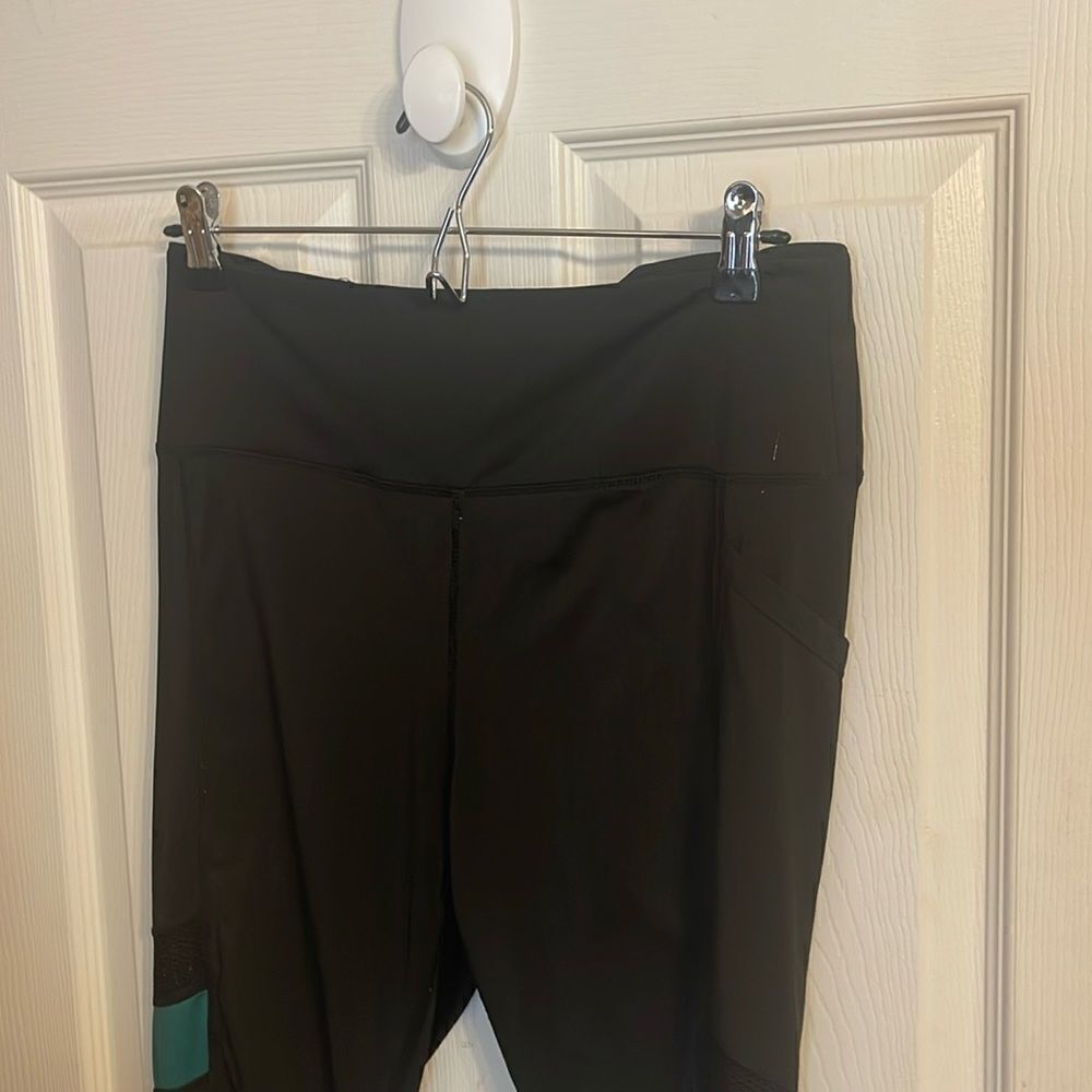 BCBGeneration Leggings EUC Medium - image 1